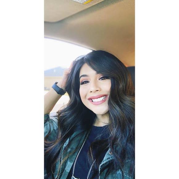 Meet your Posher, Josceline - Picture 1 of 1